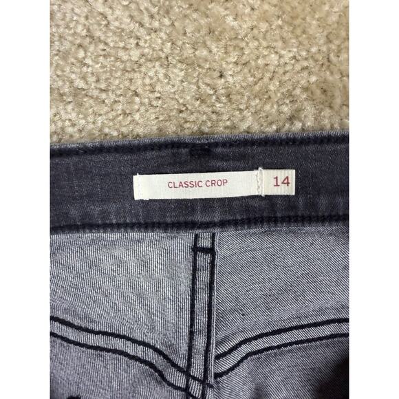 Levis Jeans Size 14 Classic Crop Black Faded Stud Ankle Accent Stretch B147 - Picture 4 of 16